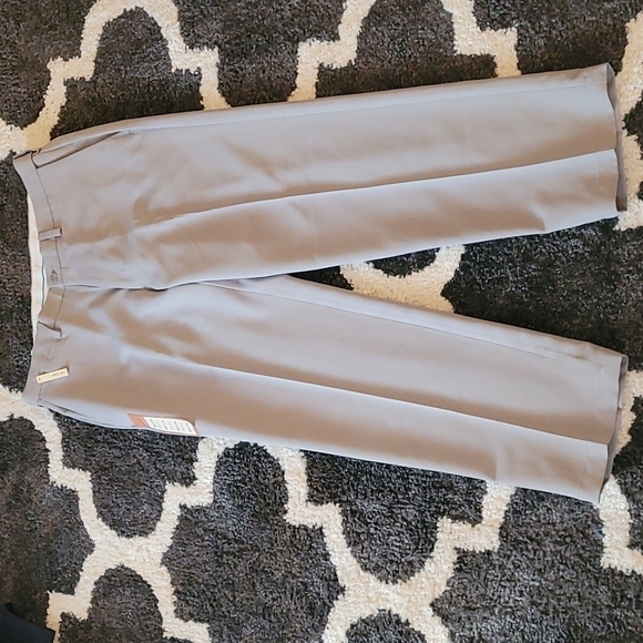 Haggard sz 36 x 30 gray flat front cool performance no iron comfort waist New - Picture 1 of 5